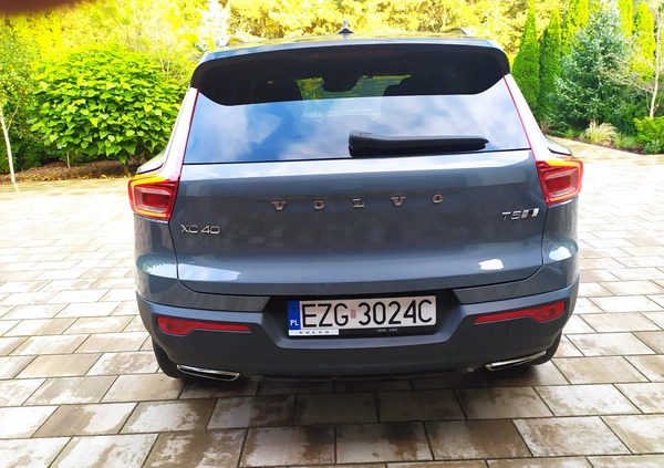 Volvo XC 40 cena 148500 przebieg: 35884, rok produkcji 2020 z Łódź małe 254
